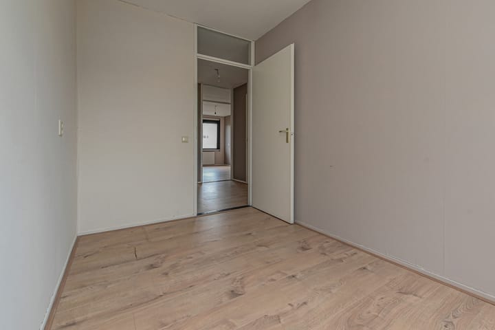 Foto 39 van Regenboogsingel 49