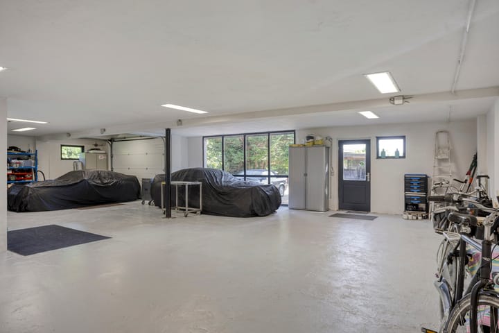 Foto 33 van Westeinde 303