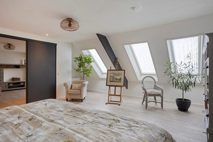 Foto 40 van Westeinde 303