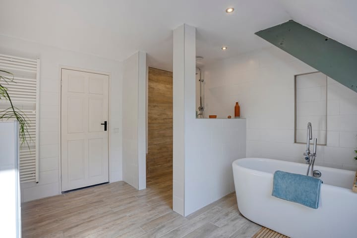 Foto 47 van Westeinde 303