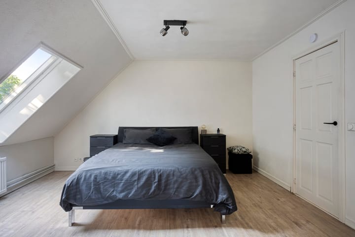 Foto 52 van Westeinde 303