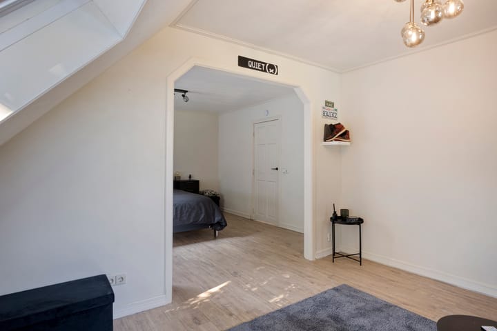 Foto 55 van Westeinde 303