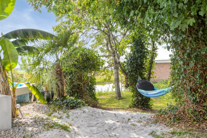 Foto 71 van Westeinde 303