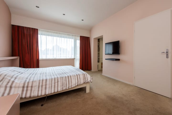 Photo 26 of Tongelreep 11