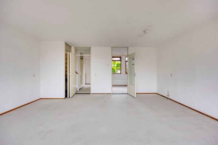 Foto 7 van Van Harenmarke 8