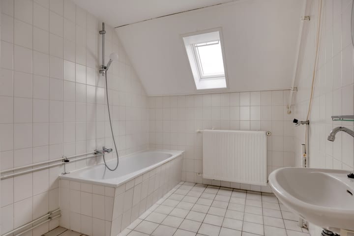 Foto 17 van Van Harenmarke 8