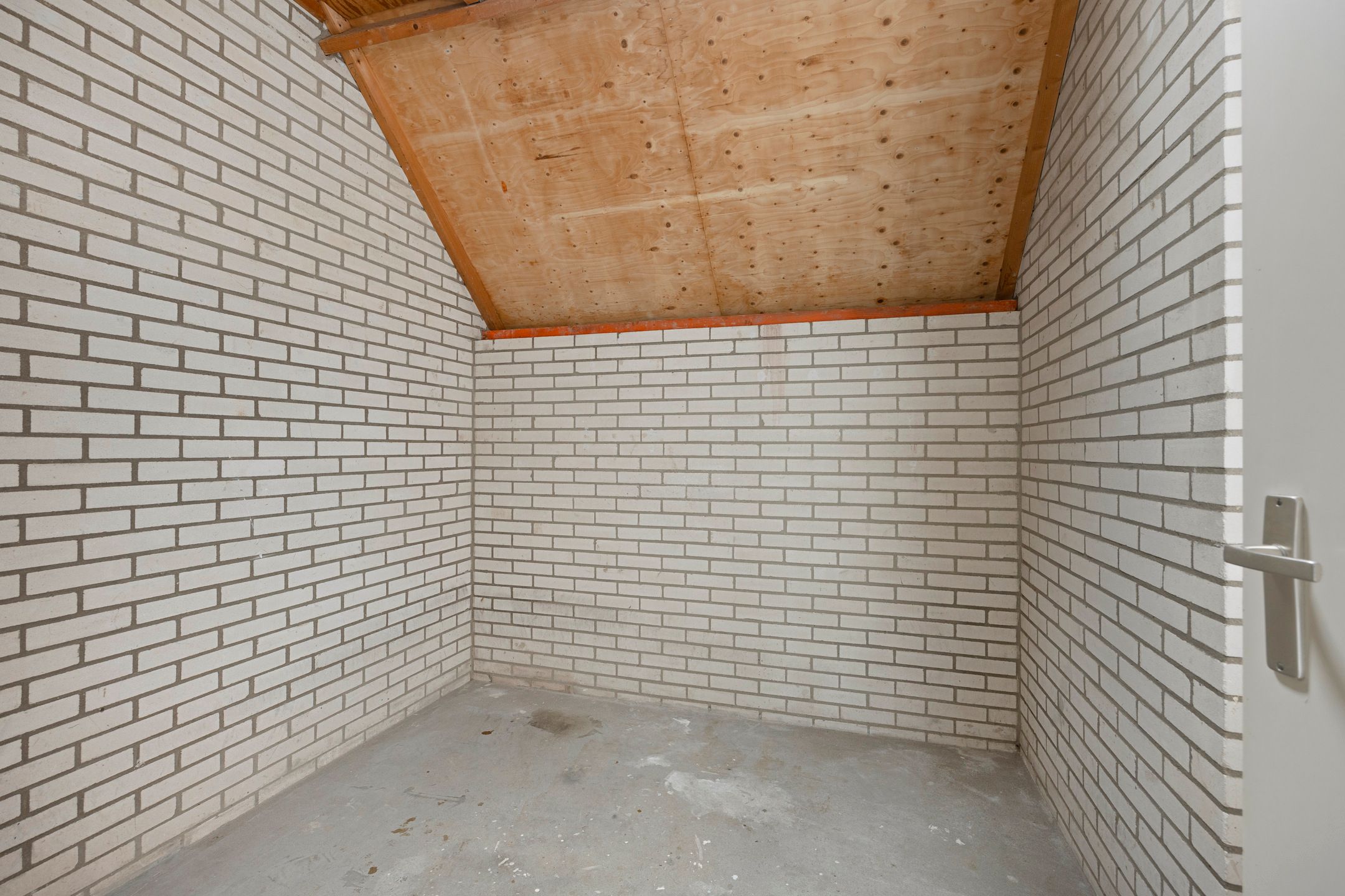 Foto 30 van Van Harenmarke 8