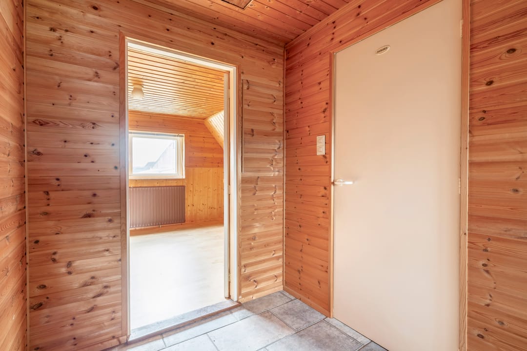 Photo 23 of Kommisjewei 133