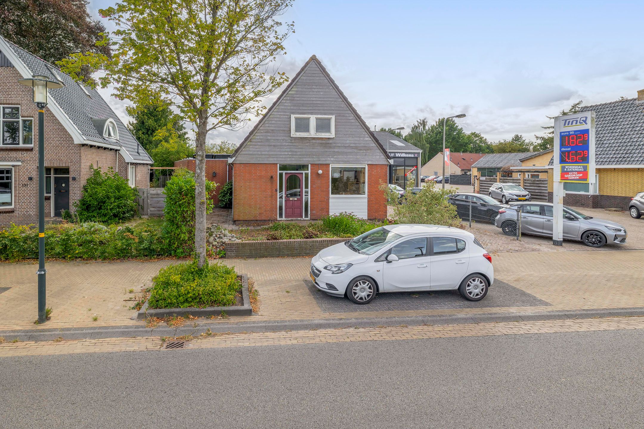 Photo 39 of Kommisjewei 133