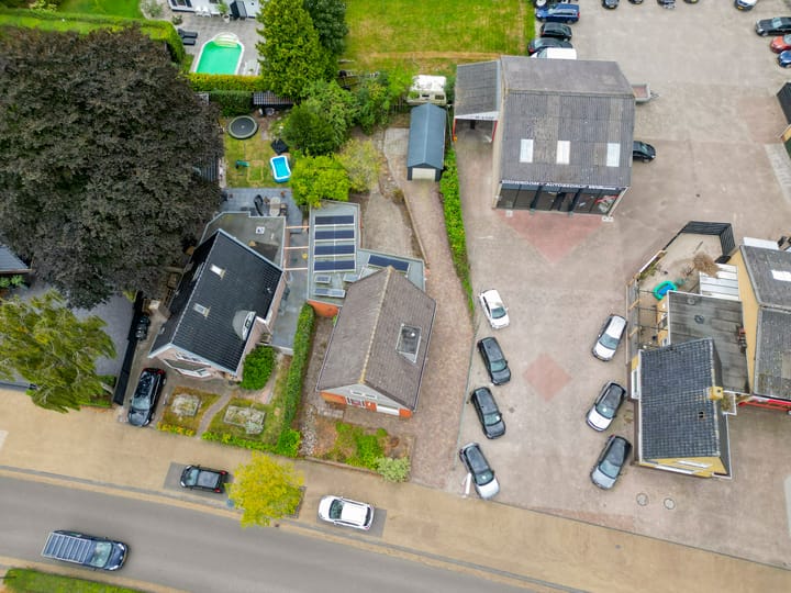 Foto 42 van Kommisjewei 133