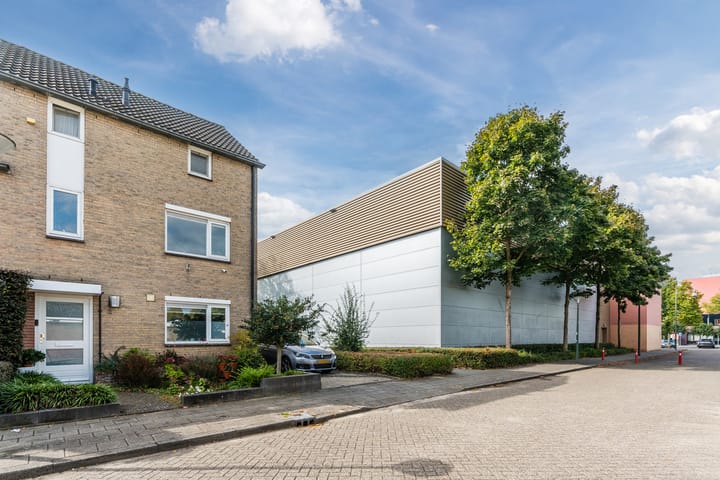 Foto 34 van Magalhaesstraat 2