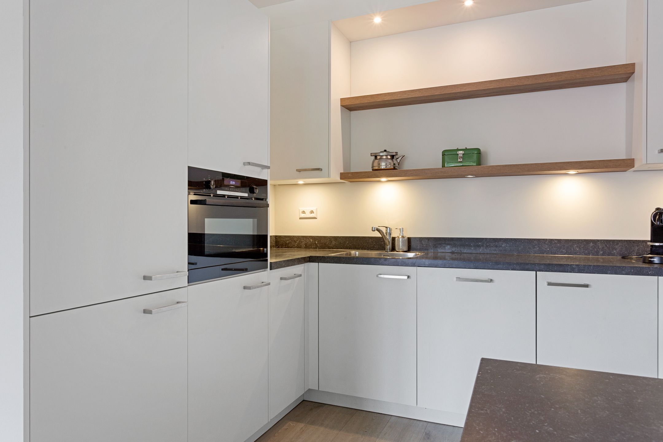 Foto 15 van Vondelstraat 75