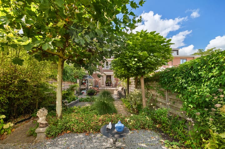 Photo 8 of Burgemeester F.H. van Kempensingel 4