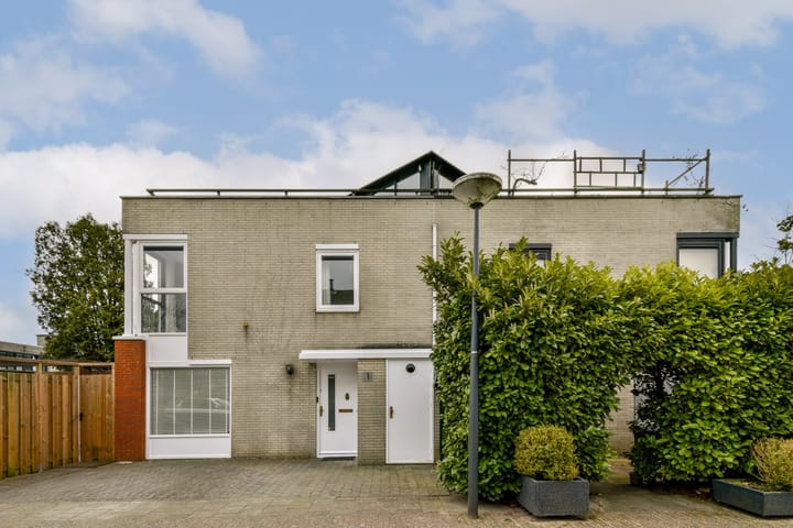 Photo 5 of Haya van Someren-Downerstraat 1