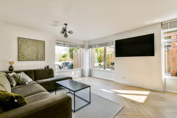 Photo 9 of Haya van Someren-Downerstraat 1