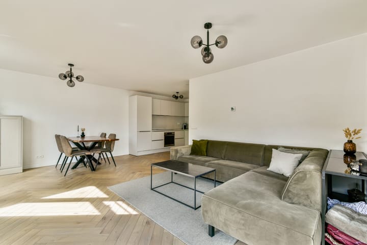 Photo 10 of Haya van Someren-Downerstraat 1