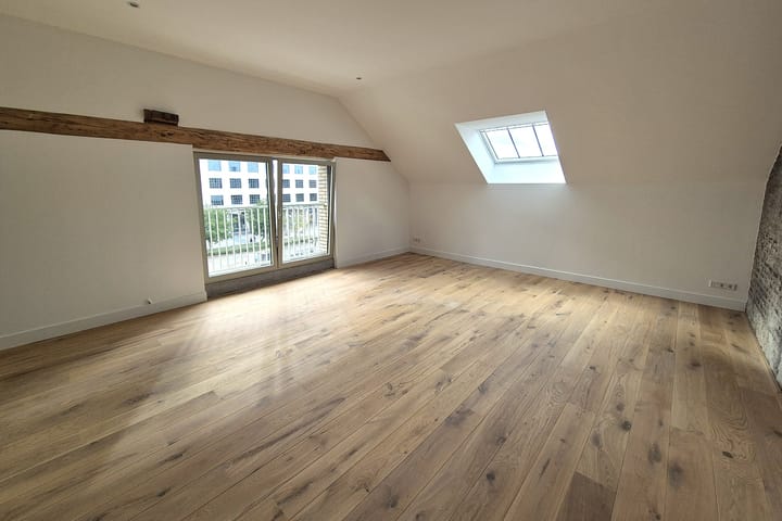 Foto 12 van Petrus Regoutplein 22-D06