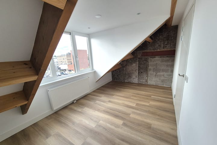 Foto 18 van Petrus Regoutplein 22-D06