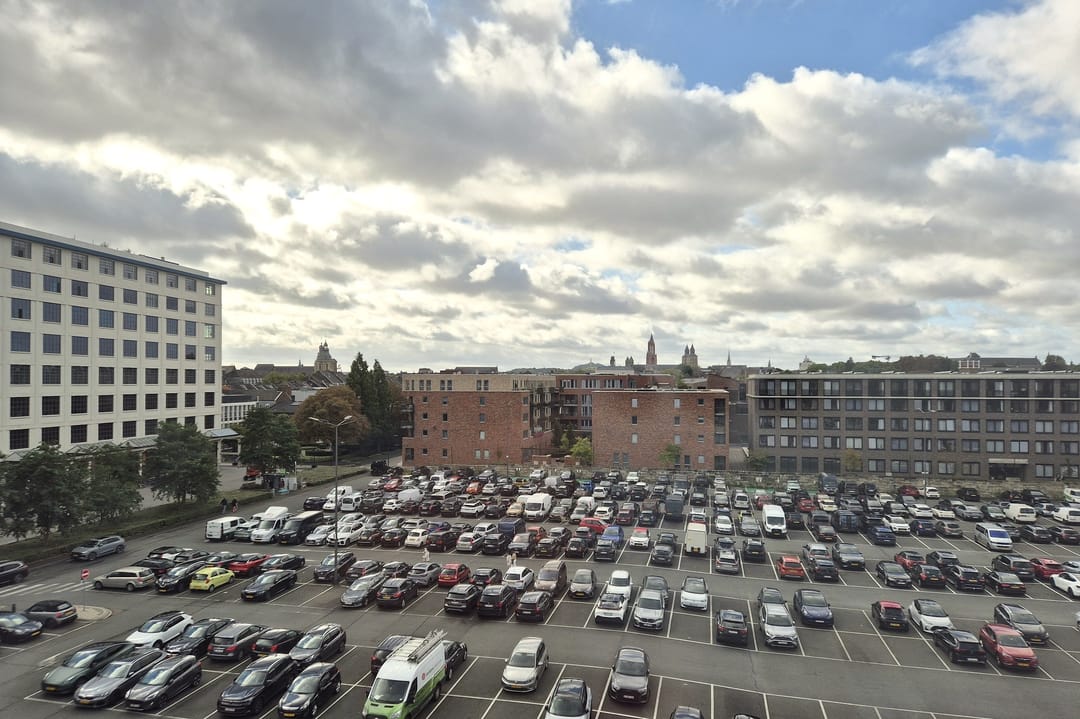 Foto 22 van Petrus Regoutplein 22-D06