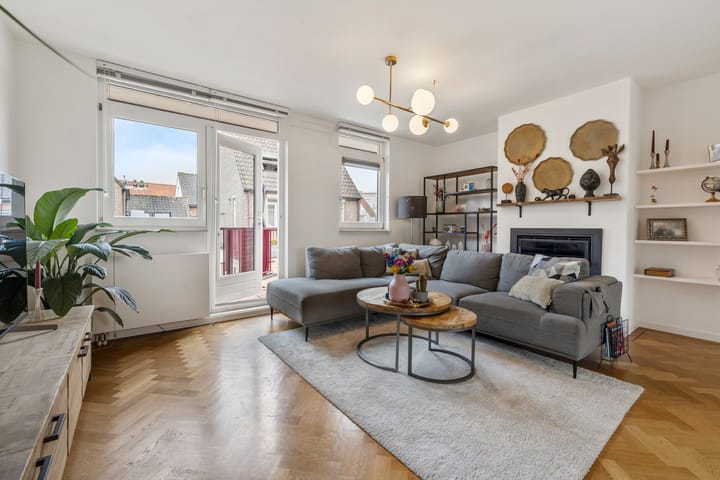 Foto 4 van Ravelijnsplein 3