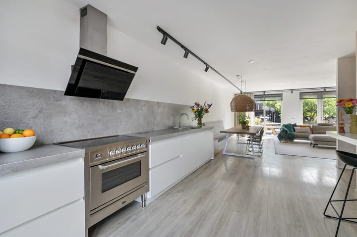 Foto 10 van Bliksemschicht 10