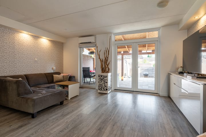 Photo 2 of Jozef Israëlsstraat 12