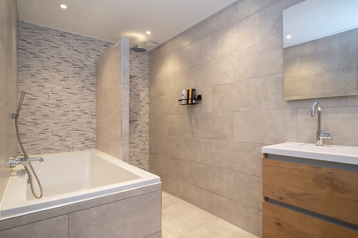 Photo 17 of Torenstraat 23