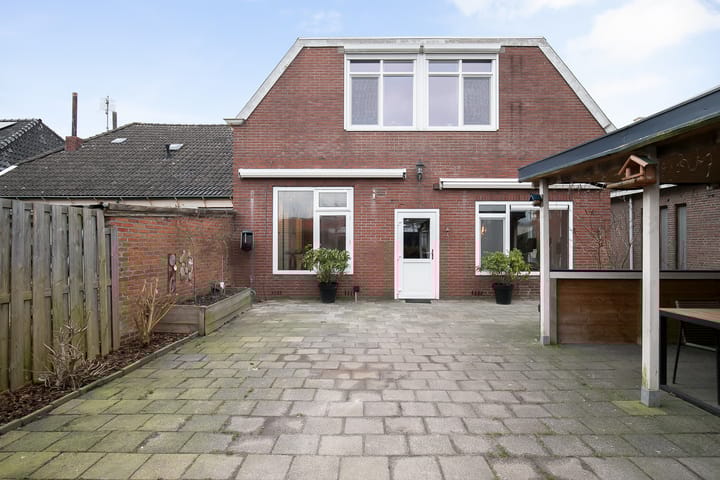 Photo 32 of Torenstraat 23