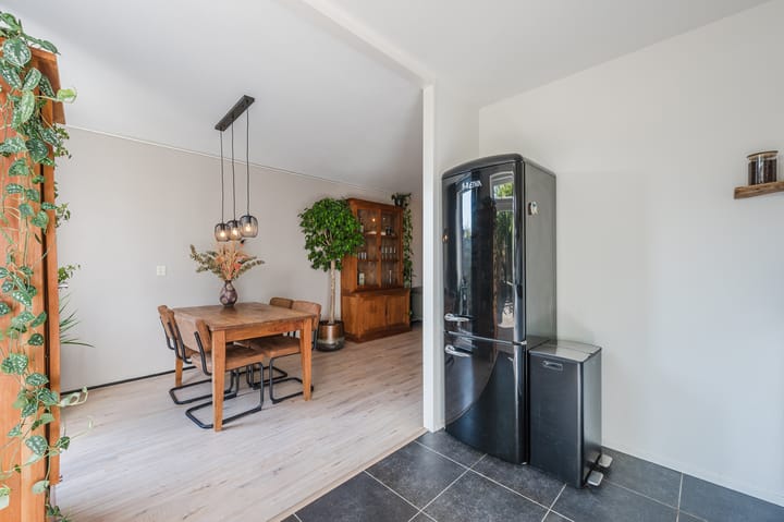 Foto 12 van Zwaluwweg 125