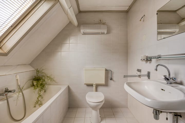 Foto 26 van Anjerlaan 7-R