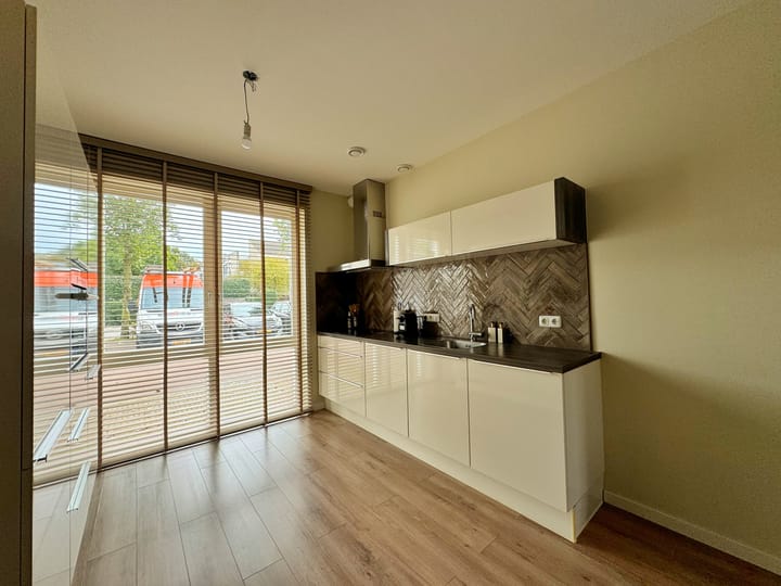 Foto 12 van Frans Strouxstraat 4-F