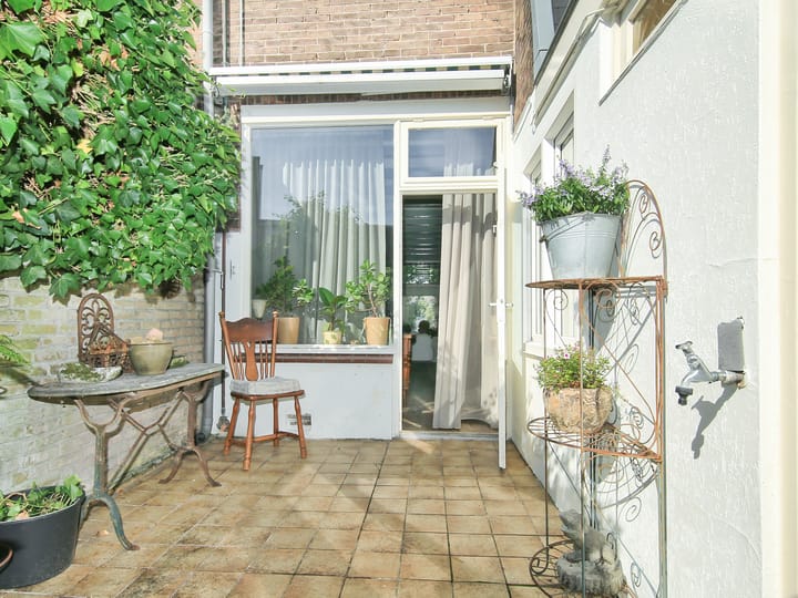 Foto 19 van Van Oosten de Bruijnstraat 159