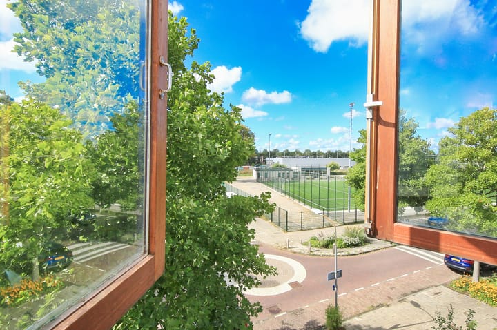 Foto 39 van Van Oosten de Bruijnstraat 159