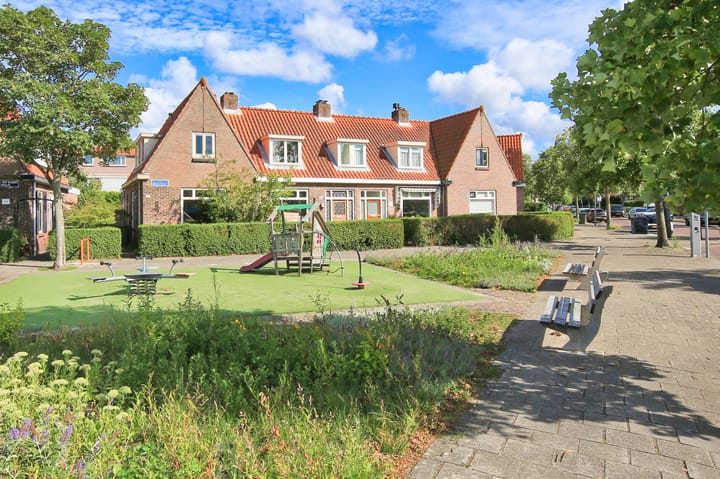 Foto 50 van Van Oosten de Bruijnstraat 159