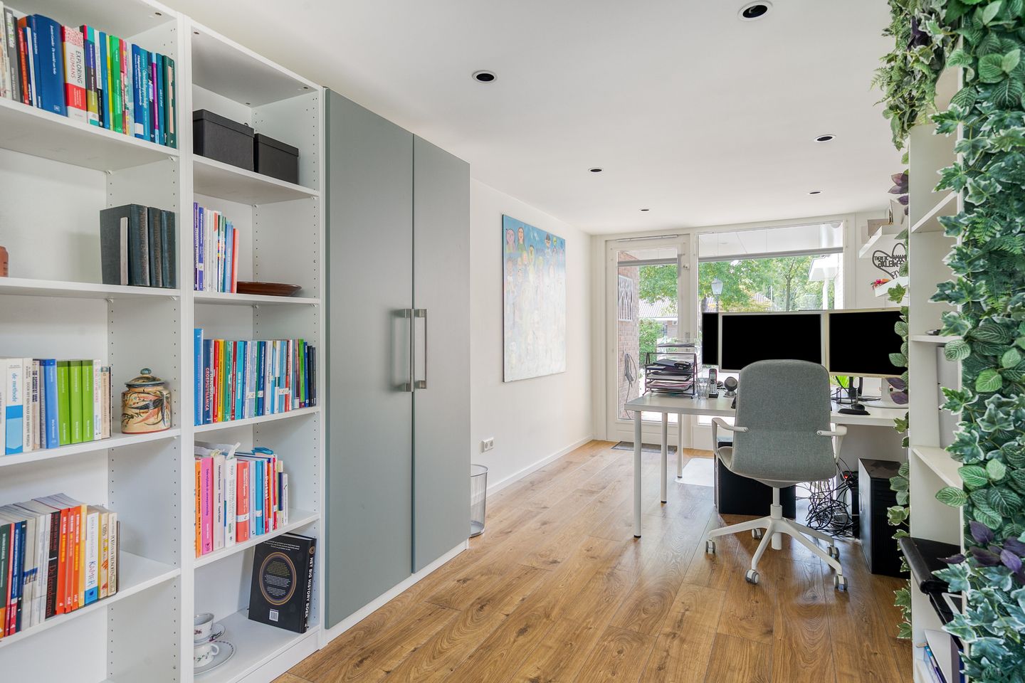 Photo 5 of Petenbos 25