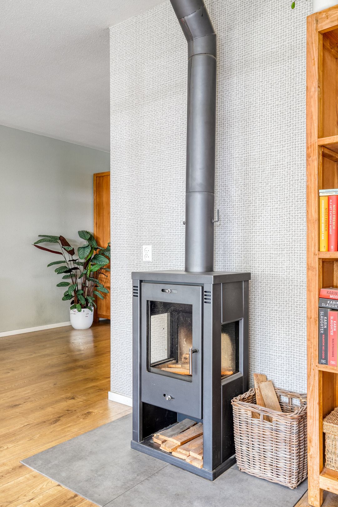 Photo 11 of Petenbos 25