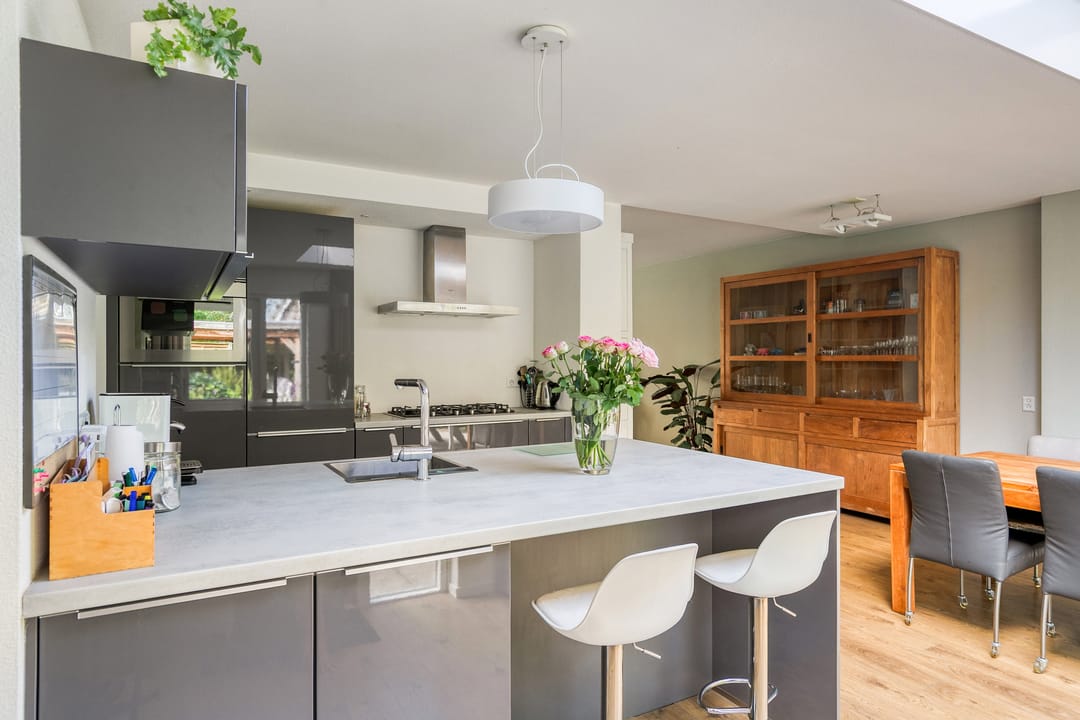 Photo 16 of Petenbos 25