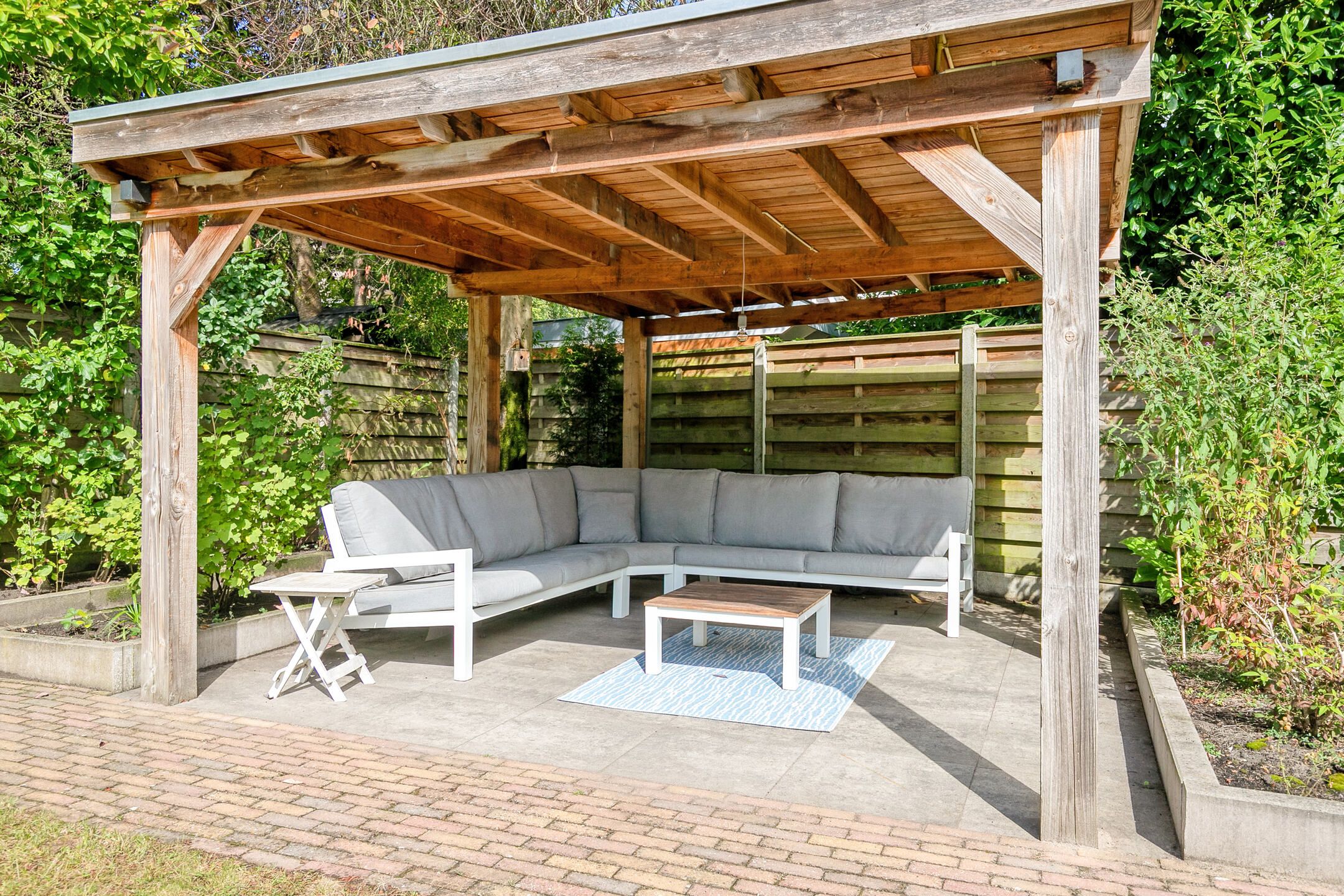 Photo 33 of Petenbos 25