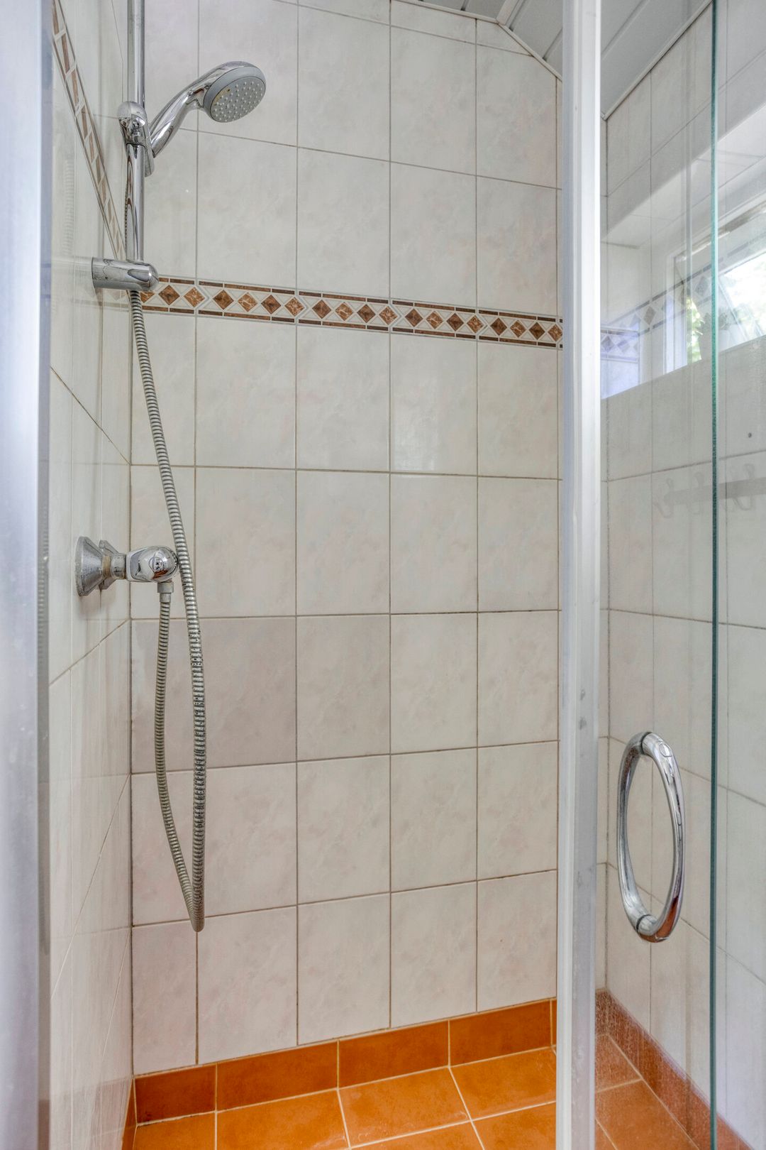 Foto 26 van Donaustraat 42