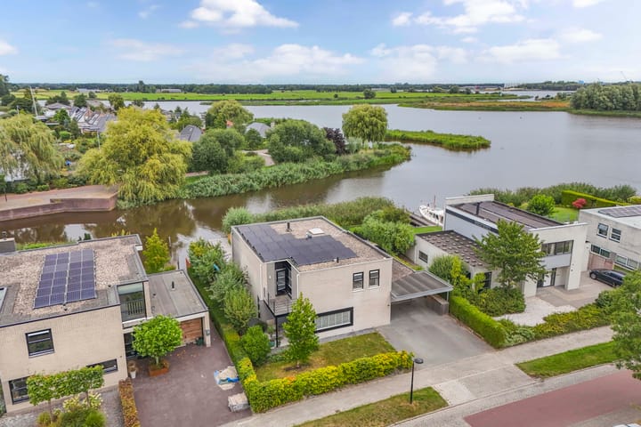 Broekfinne 38 main image