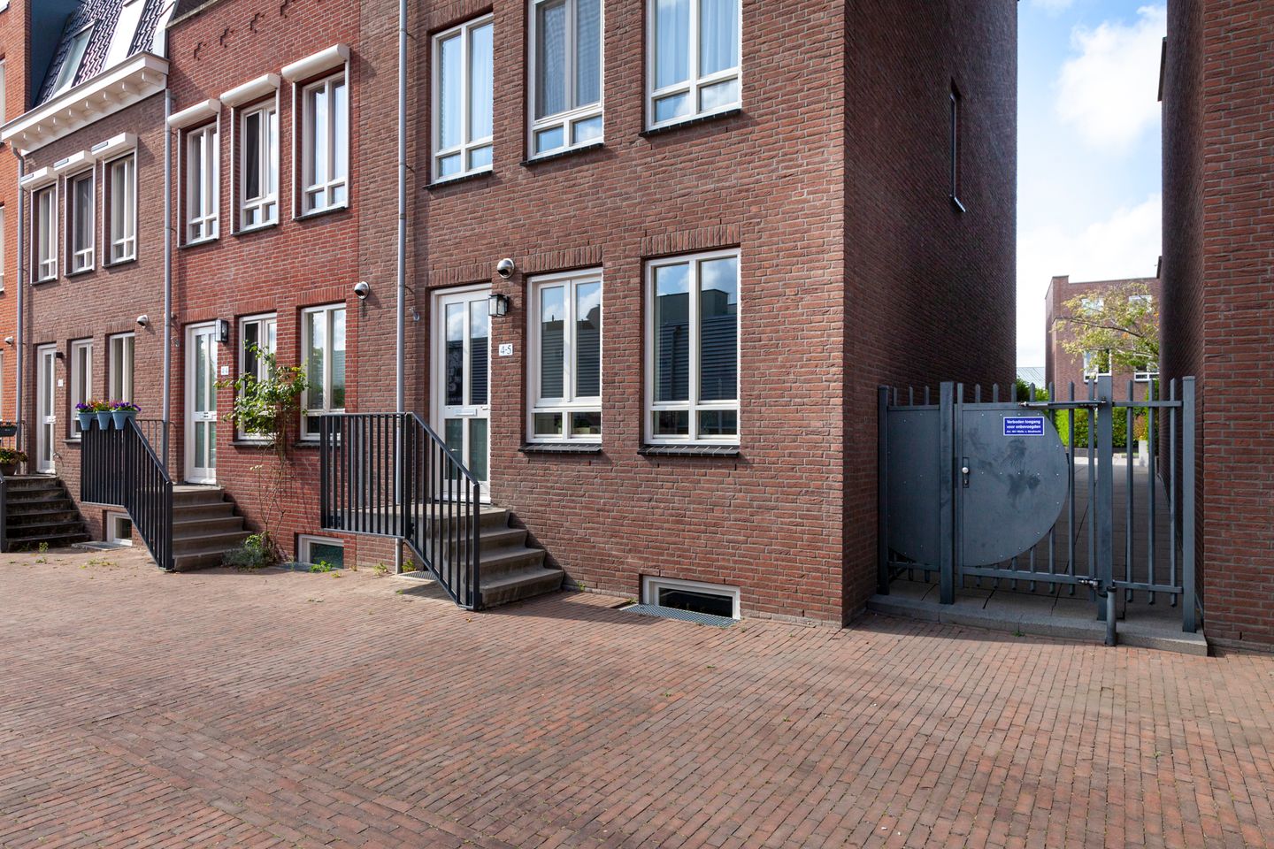 Photo 4 of Hoge Rijndijk 4-5