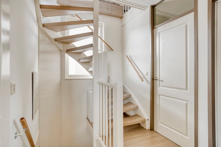 Photo 21 of Brunel 1