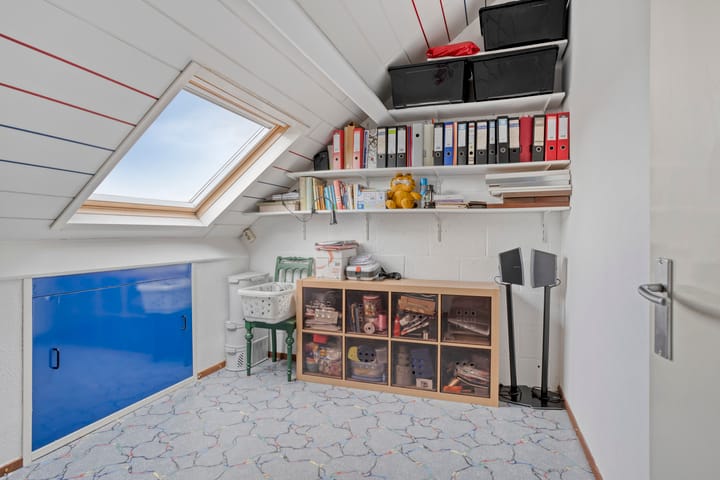 Photo 30 of Brunel 1