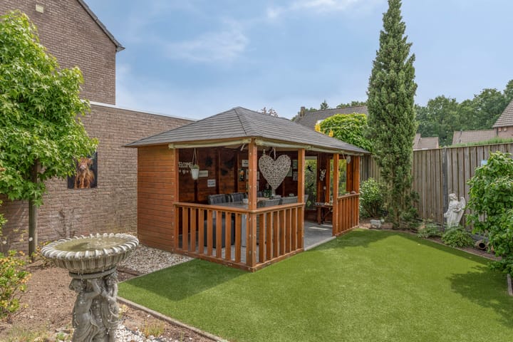 Photo 33 of Brunel 1