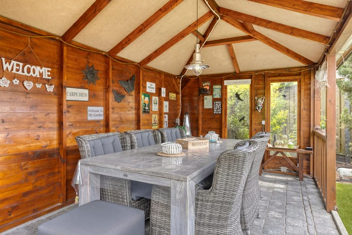 Photo 34 of Brunel 1