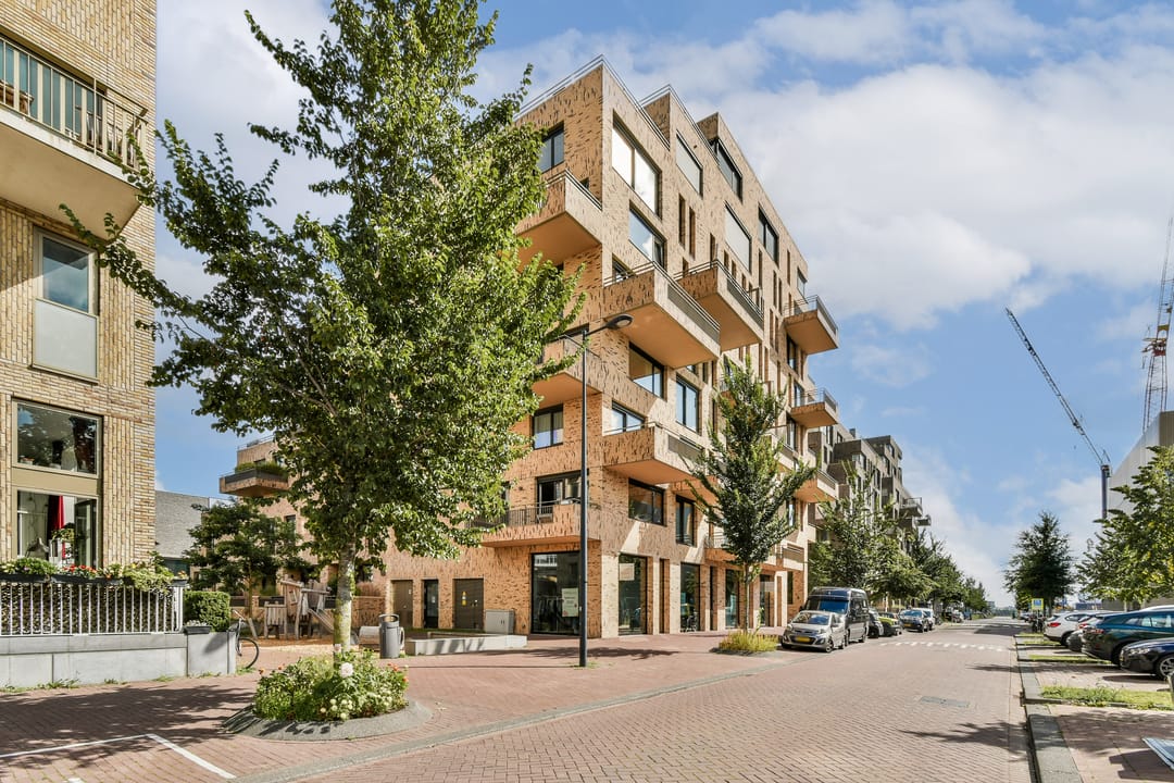 Photo 22 of Faas Wilkesstraat 257