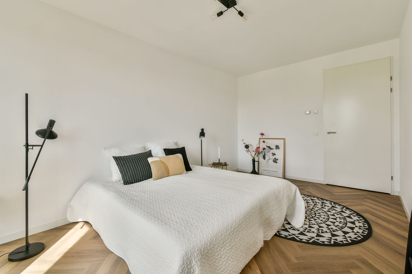 Photo 10 of Faas Wilkesstraat 257