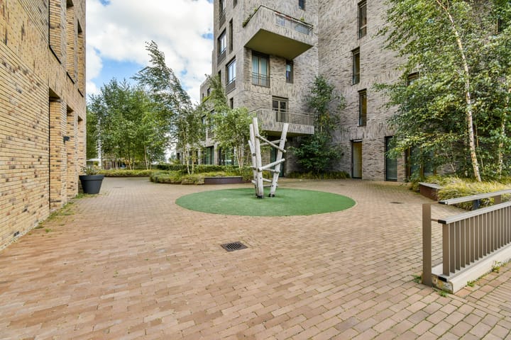 Foto 26 van Faas Wilkesstraat 257