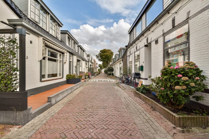 Photo 33 of Prinsesseweg 4-D2