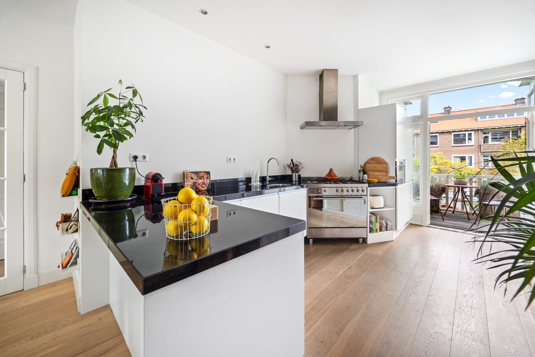 Photo 11 of Koningin Wilhelminalaan 85